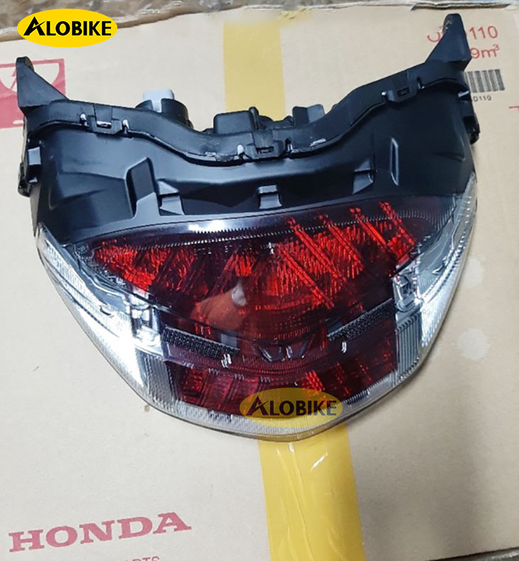 đ&egrave;n hậu honda sh 2020