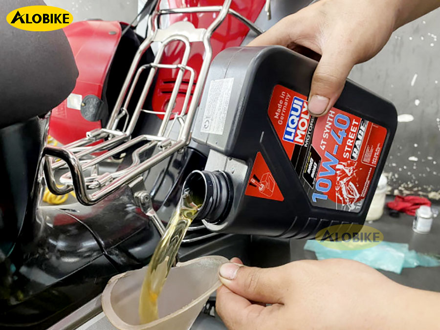 LIQUI MOLY MOTORBIKE 4T SYNTH 10W40 STREET RACE