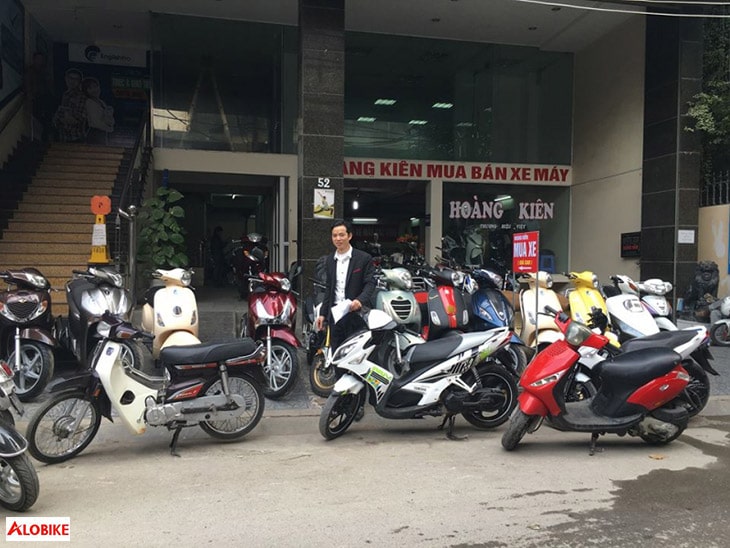 Mua xe tay ga 50cc cũ giá rẻ tại địa chỉ nào ở Hà Nội