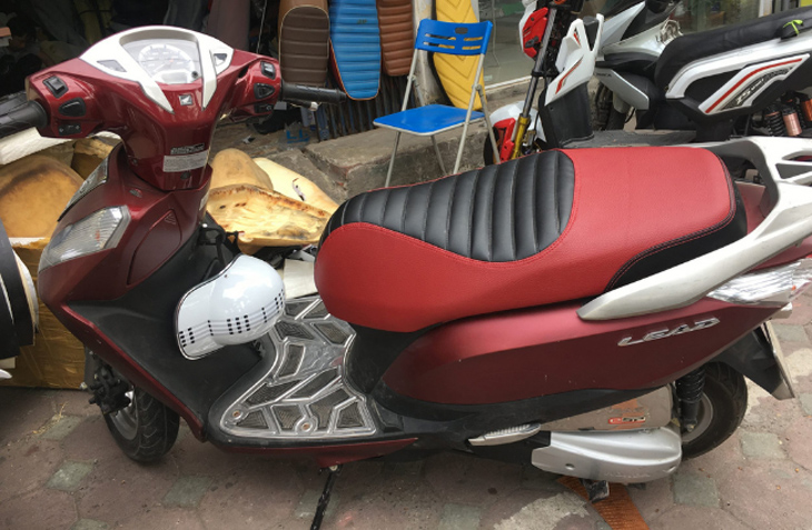 &aacute;o vỏ y&ecirc;n xe Lead