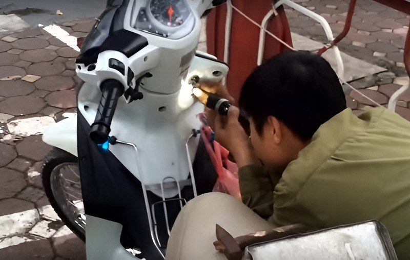 sửa ổ kh&oacute;a xe m&aacute;y