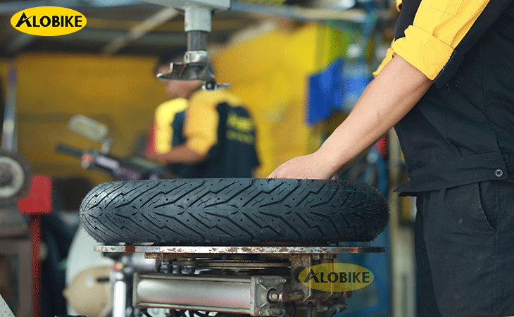 Pirelli Diablo Rosso Sport 110/70-17