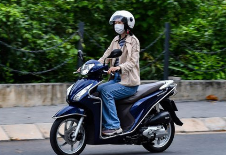xe vision c&oacute; hao xăng kh&ocirc;ng