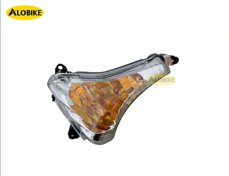 đ&egrave;n xi nhan trước lead 110