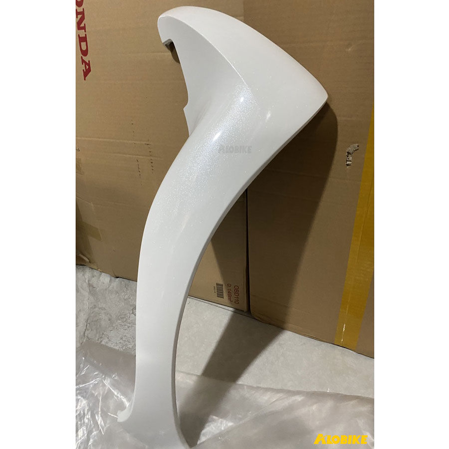 Cánh yếm phải Sh 350i